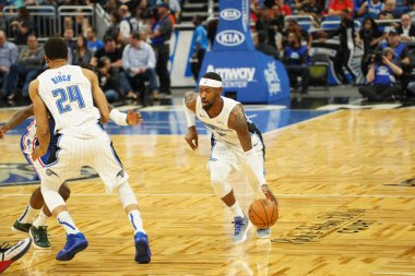 Orlando Magic 27 Aralık 2019 Cuma günü Orlando, Florida 'daki Amway Arena' da Philadelphia 76ers 'a ev sahipliği yapıyor..