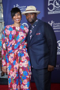 15 Ekim 2019 'da Nashville, Tennessee' deki Linbscome Üniversitesi 'nde verilen 50. GMA Dove Ödülleri sırasında kırmızı halı. 