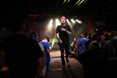 Crossover Kilisesi, 6 Ekim 2018 'de Tampa Florida' daki Crossover Kilisesi 'nde iki yıllık lezzet festivaline ev sahipliği yapıyor..