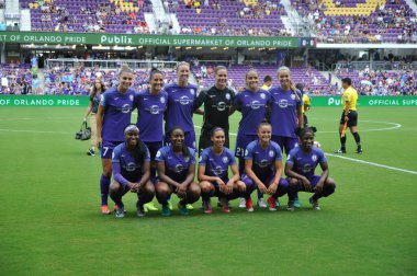 Orlando Pride 22 Nisan 2017 'de Orlando City Stadyumu' nda Washington Spirit 'e ev sahipliği yaptı..  