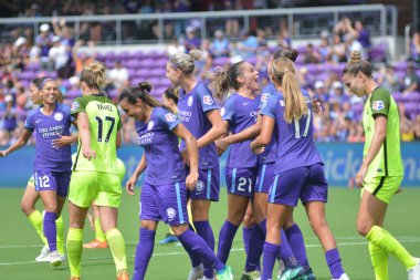 Orlando Pride 21 Temmuz 2018 'de Orlando Florida' daki Exploria Stadyumu 'nda Seattle Reign FC' ye ev sahipliği yapmaktadır. Fotoğraf: Marty Jean-Louis
