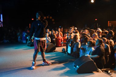 Crossover Kilisesi, 6 Ekim 2018 'de Tampa Florida' daki Crossover Kilisesi 'nde iki yıllık lezzet festivaline ev sahipliği yapıyor..  