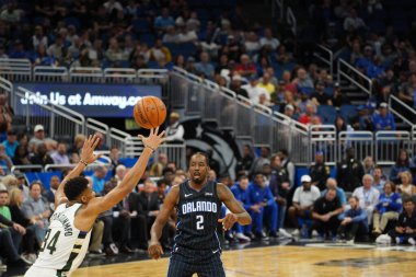 Orlando Magic, Orlando, Florida, ABD 'deki Amway Center' da Milwaukee Bucks 'a ev sahipliği yapıyor. 1 Kasım 2019.  