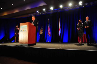 Florida Valisi Rick Scott 13 Ekim 2015 'te Orlando Florida' daki İnanç Sempozyumunda konuşma yapacak..  