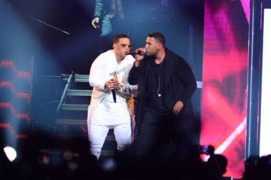 Baba Yankee ve Don Omar 7 Ağustos 2016 'da Orlando Florida' daki Amway Center 'da konser verdiler..  