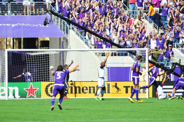Orlando City SC, 6 Mart 2016 tarihinde Orlando Florida 'daki Citrus Bowl' da Real Salt Lake 'e ev sahipliği yaptı..