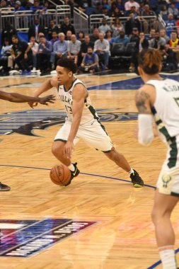 Orlando Magic, 19 Ocak 2019 Cumartesi günü Orlando Florida 'daki Amway Arena' da Milwaukee Doları 'na ev sahipliği yapıyor..