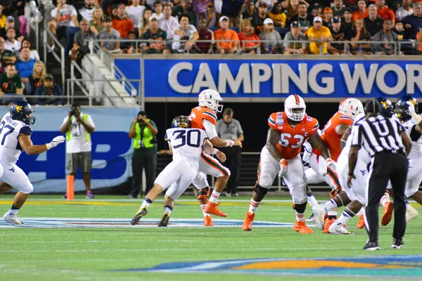 West Virginia Mountaineers Affronta Miami Hurricanes Durante 71St Russell Bowl — Foto Stock