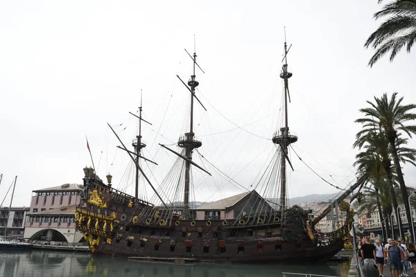 View Ancient Pirate Ship — Stock Photo, Image