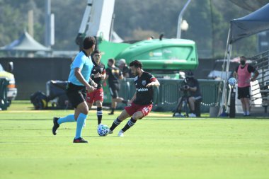 Toronto FC, 13 Temmuz 2020 tarihinde Orlando Florida 'da düzenlenen ESPN Wild World of Sports' ta düzenlenen MLS Back Tournament sırasında D.C. United ile karşı karşıya geldi..  