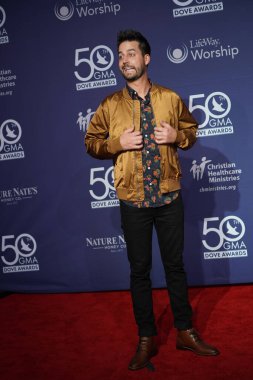 15 Ekim 2019 'da Nashville, Tennessee' deki Linbscome Üniversitesi 'nde verilen 50. GMA Dove Ödülleri sırasında kırmızı halı. 