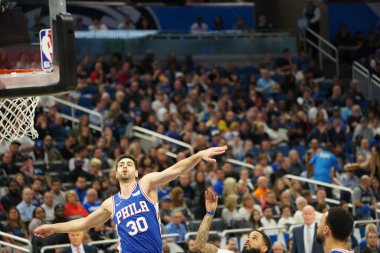 Orlando Magic 27 Aralık 2019 Cuma günü Orlando, Florida 'daki Amway Arena' da Philadelphia 76ers 'a ev sahipliği yapıyor..