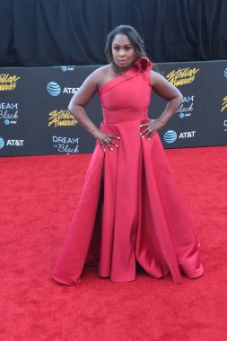 Kırmızı Halı Fotoğrafları 29 Mart 2019 Cumartesi günü Las Vegas 'taki Orleans Resort' ta düzenlenen 34. Yıldız Ödülleri sırasında çekildi.