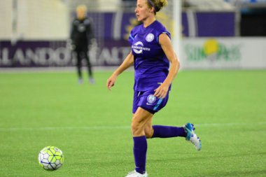 Orlando Pride sunucusu Houston Dash 23 Haziran 2016 'da Orlando Florida' daki Dünya Kampı Stadyumu 'nda..