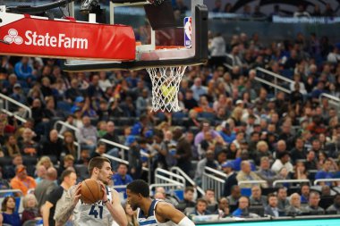 Orlando Magic 28 Şubat 2020 tarihinde Orlando Florida 'da Amway Center' da Minnesota Timberwolves 'a ev sahipliği yapar..  