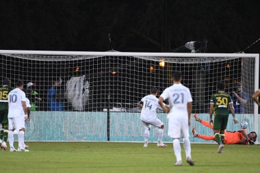 Los Angeles Galaksisi, 14 Temmuz 2020 'de Orlando Florida ABD' deki ESPN Vahşi Spor Dünyası 'nda düzenlenen MLS Sırt Turnuvası sırasında Portland Timbers ile karşı karşıya geldi.