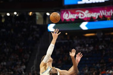 Orlando Magic, 8 Şubat 2020 tarihinde Orlando Florida 'daki Amway' de Milwaukee Bucks 'a ev sahipliği yaptı..  