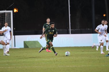 Los Angeles Galaksisi, 14 Temmuz 2020 'de Orlando Florida ABD' deki ESPN Vahşi Spor Dünyası 'nda düzenlenen MLS Sırt Turnuvası sırasında Portland Timbers ile karşı karşıya geldi.