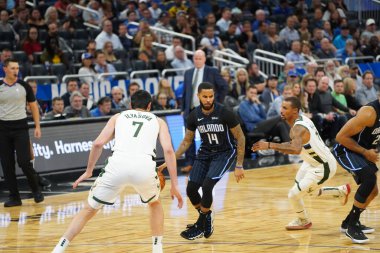 Orlando Magic, Orlando, Florida, ABD 'deki Amway Center' da Milwaukee Bucks 'a ev sahipliği yapıyor. 1 Kasım 2019.  