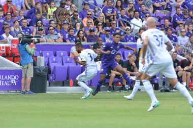 Orlando City 15 Nisan 2017 'de Florida, Orlando' daki Citrus Bowl 'da Los Angeles Galaksisine ev sahipliği yaptı.. 