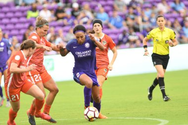 Orlando Pride, 27 Haziran 2018 tarihinde Orlando City Stadyumu 'nda Houston Dash' e ev sahipliği yaptı..  