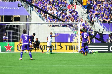Orlando City SC, 6 Mart 2016 tarihinde Orlando Florida 'daki Citrus Bowl' da Real Salt Lake 'e ev sahipliği yaptı..