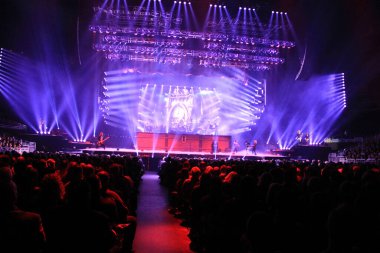 TransSibirya Orkestrası 14 Aralık 2014 'te Orlando Florida' daki Amway Center 'da konser verir..