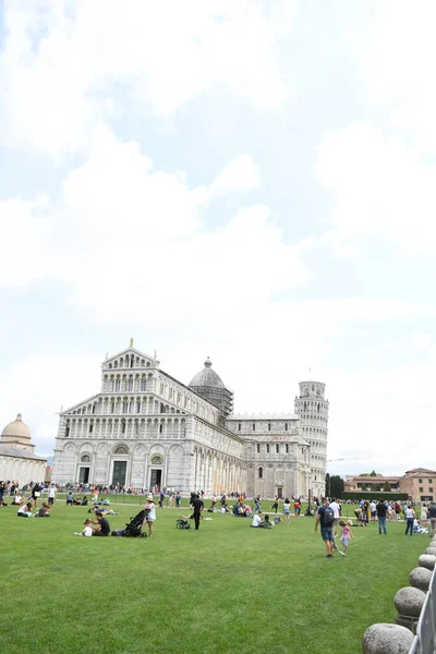 Talya Turistik Bir Yer Pisa Nın Eğimli Kulesi — Stok fotoğraf