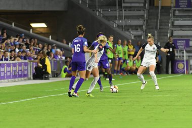 Orlando Pride, 23 Mayıs 2018 'de Orlando Florida' daki Exploria Stadyumu 'nda Kuzey Carolina Cesareti' ne ev sahipliği yapmaktadır..  