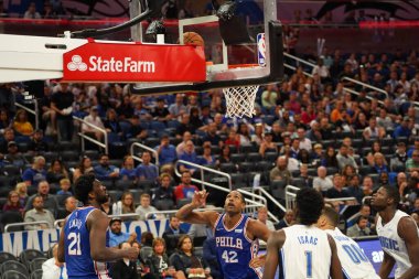 Orlando Magic 13 Ekim 2019 'da Florida, Orlando' daki Amway Center 'da Philadelphia 76ers' a ev sahipliği yaptı.. 