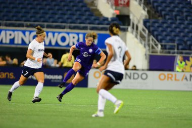 Orlando Pride 26 Ağustos 2016 'da Orlando Florida' daki Camp World Stadyumu 'nda Washington Spirit' e ev sahipliği yaptı..  