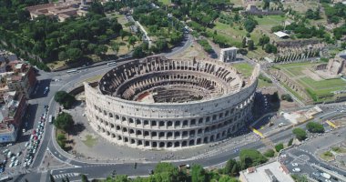 İtalya 'nın Roma' daki ünlü mezarının havadan görünüşü.. 
