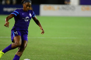 Orlando Pride sunucusu Houston Dash 23 Haziran 2016 'da Orlando Florida' daki Dünya Kampı Stadyumu 'nda..