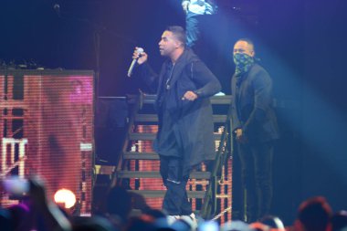 Baba Yankee ve Don Omar 7 Ağustos 2016 'da Orlando Florida' daki Amway Center 'da konser verdiler..  