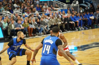 Orlando Magic, 13 Aralık 2019 Cuma günü Orlando, Florida 'daki Amway Center' da Houston Rockets 'a ev sahipliği yapıyor.