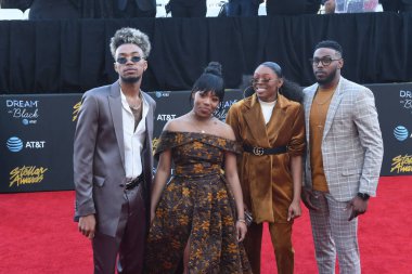 Kırmızı Halı Fotoğrafları 29 Mart 2019 Cumartesi günü Las Vegas 'taki Orleans Resort' ta düzenlenen 34. Yıldız Ödülleri sırasında çekildi.