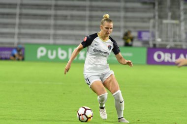 Orlando Pride, 23 Mayıs 2018 'de Orlando Florida' daki Exploria Stadyumu 'nda Kuzey Carolina Cesareti' ne ev sahipliği yapmaktadır..  