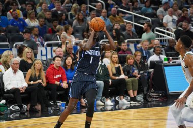 Orlando Magic, Orlando, Florida, ABD 'deki Amway Center' da Milwaukee Bucks 'a ev sahipliği yapıyor. 1 Kasım 2019.  