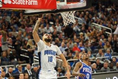 Orlando Magic 27 Aralık 2019 Cuma günü Orlando, Florida 'daki Amway Arena' da Philadelphia 76ers 'a ev sahipliği yapıyor..
