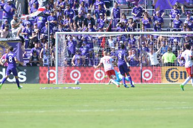 Orlando City SC, 9 Nisan 2019 'da Orlando, Florida' daki Citrus Bowl 'da New York Red Bulls' a ev sahipliği yapıyor.. 