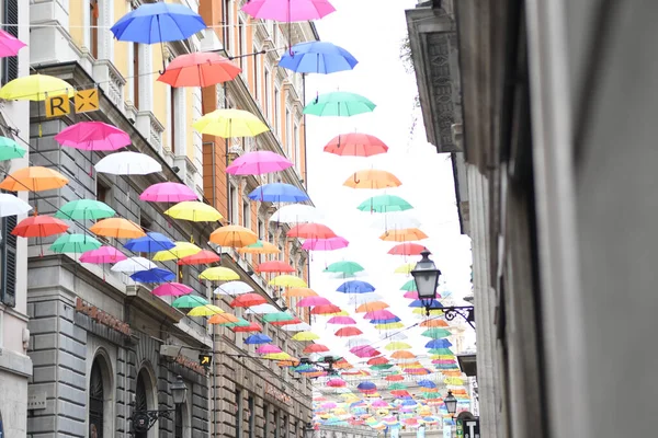 Färgglada Paraplyer Den Vackra Staden Genua Italy — Stockfoto