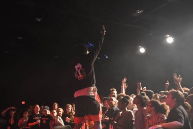 Crossover Kilisesi, 6 Ekim 2018 'de Tampa Florida' daki Crossover Kilisesi 'nde iki yıllık lezzet festivaline ev sahipliği yapıyor..  