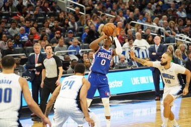 Orlando Magic 27 Aralık 2019 Cuma günü Orlando, Florida 'daki Amway Arena' da Philadelphia 76ers 'a ev sahipliği yapıyor..