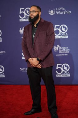 15 Ekim 2019 'da Nashville, Tennessee' deki Linbscome Üniversitesi 'nde verilen 50. GMA Dove Ödülleri sırasında kırmızı halı.