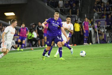 Orlando City SC, 6 Ağustos Salı günü Orlando Florida 'daki Exploria Stadyumu' nda oynanan ABD Kupası sırasında Atlanta United FC 'ye ev sahipliği yaptı..