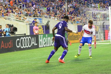 Orlando City, 24 Ağustos 2016 'da Orlando Florida' daki Kamp Dünyası Stadyumunda Toronto FC 'ye ev sahipliği yaptı..