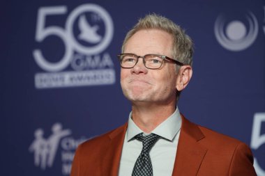 15 Ekim 2019 'da Nashville, Tennessee' deki Linbscome Üniversitesi 'nde verilen 50. GMA Dove Ödülleri sırasında kırmızı halı. 