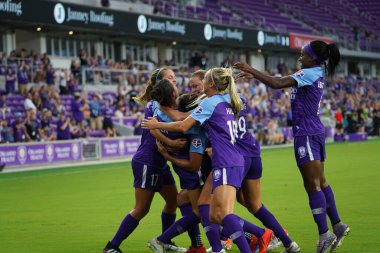 Foto Prides, 11 Mayıs 2019 Cumartesi günü Orlando City Stadyumu 'nda Portland Thorns FC' ye ev sahipliği yapıyor..