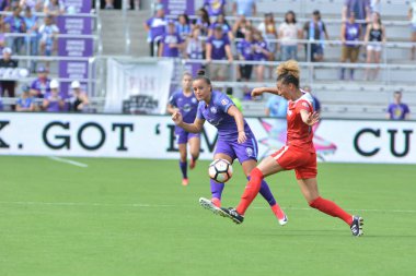 Orlando Pride 22 Nisan 2017 'de Orlando City Stadyumu' nda Washington Spirit 'e ev sahipliği yaptı.. 