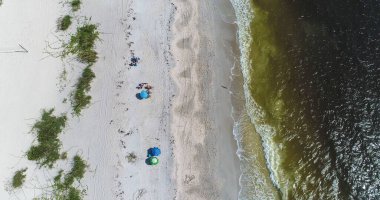 4 Ağustos 2017 'de Florida' daki Güzel Clearwater Sahili 'nin hava görüntüsü..